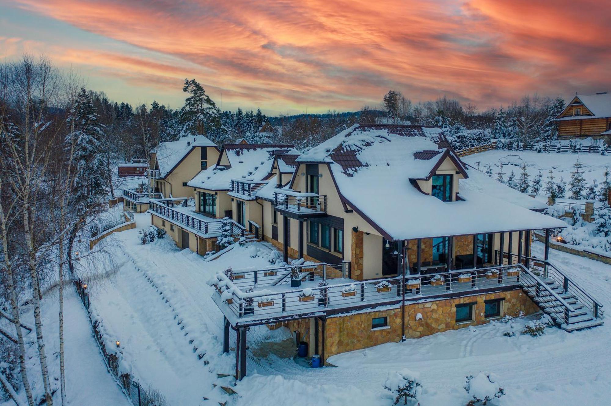 Villa Collis - Bieszczady Olchowiec Buitenkant foto
