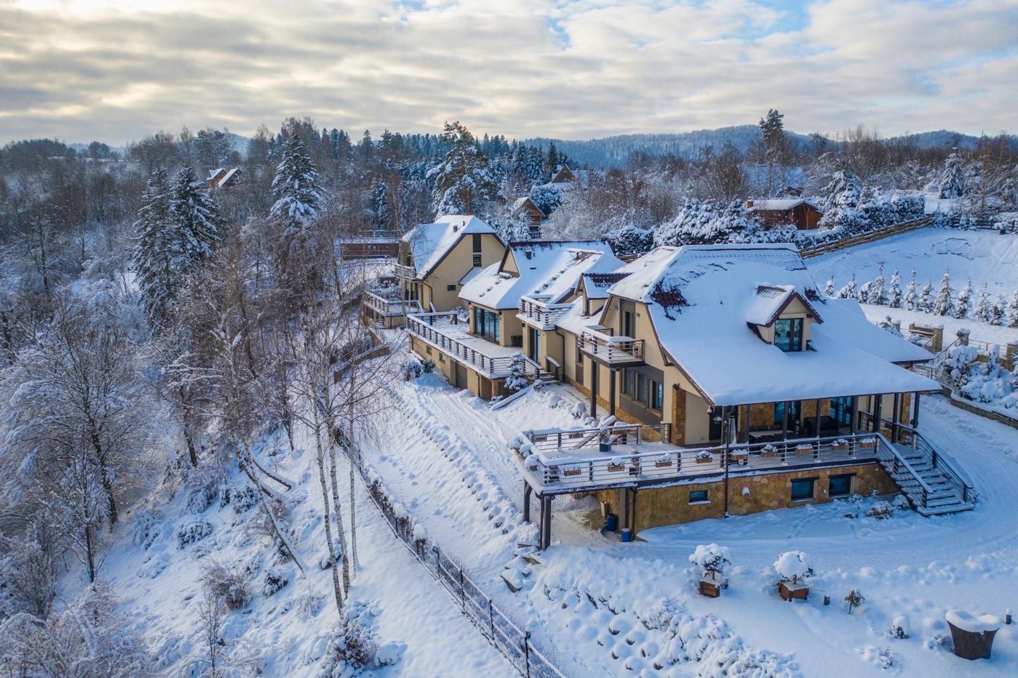 Villa Collis - Bieszczady Olchowiec Buitenkant foto